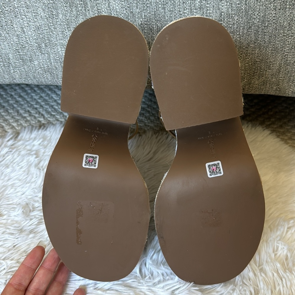 Larroude Wanda Platform Sandals in Gold Leather & Daisy Tan Raffia Rare - Picture 15 of 16